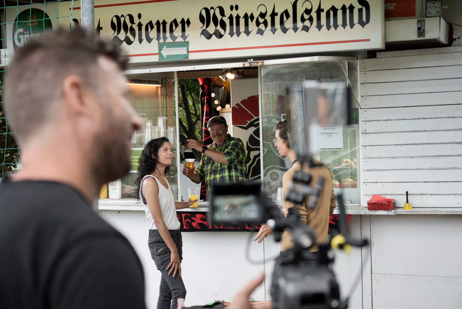 Imbissbude auf einem Filmset.